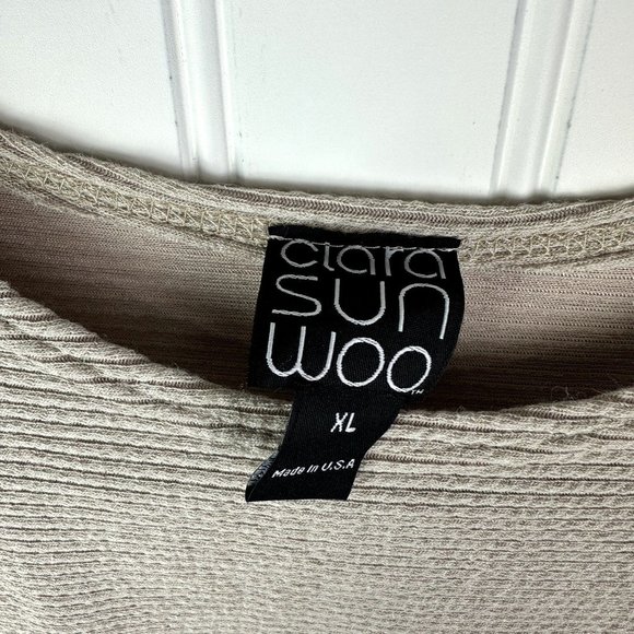 Clara Sun Woo Tan Ribbed‎ Top Size XL - Picture 2 of 3